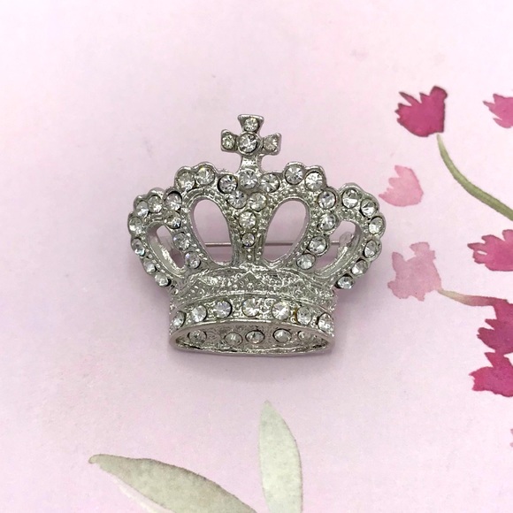 Jewelry - Diamond Crown Brooch Pin NWOT